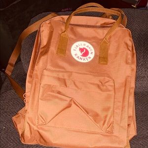 Fjallraven Kanken Backpack rust